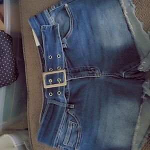 Stylish Denim Shorts with Belt